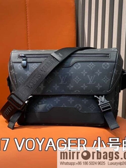 [Boutique‑grade] M12517 black flower, men\'s bag messenger bag series VOYAGER small messenger bag