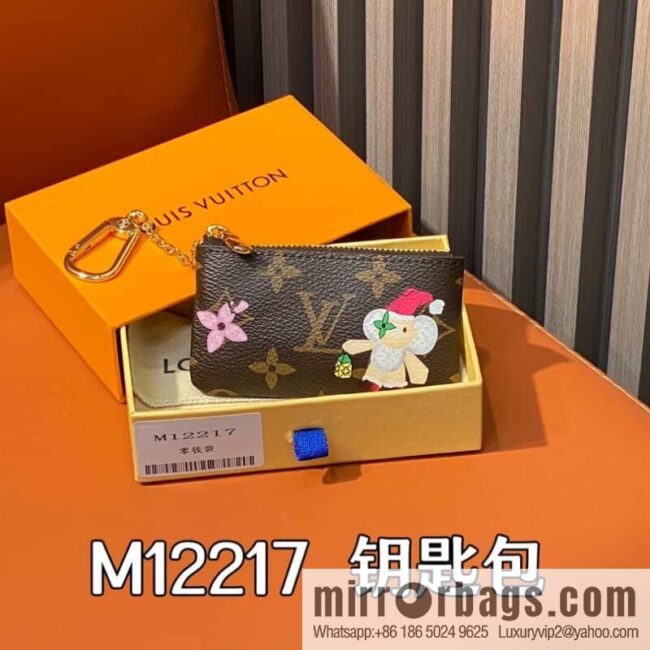 [Boutique‑grade] M12217 red, Christmas model, key bag wallet series, key bag.