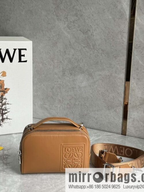 wsxc1729176240608_0-800x800ba2qx55eskt149728_20250705075218.jpg LOEWE horizontal version, couple model, camera bag 0688 caramel color