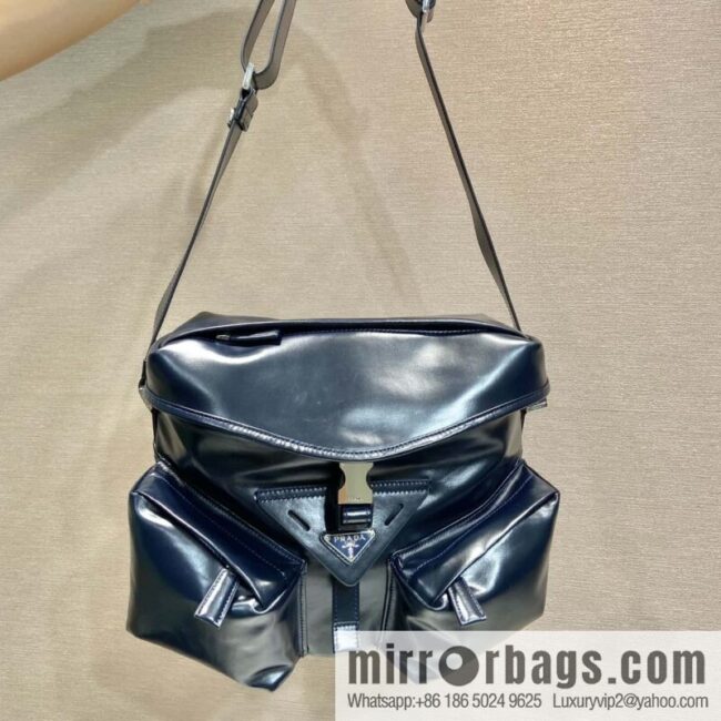 PRADA 🎉 new men\'s bag 🎉 2VD062 oil wax leather 🎉🎉 dark blue