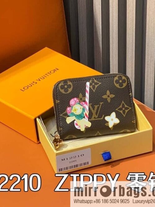 [Boutique‑grade] M12210 red, Christmas single zipper short wallet series ZIPPY change bag Vivienne Holidays 2024 series