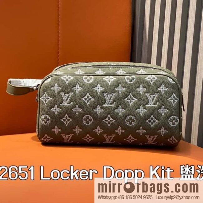 [Boutique‑grade] M12651 green silk screen printing, toilet bag cosmetic bag series Locker Dopp Kit toilet bag
