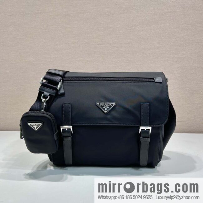 PRADA 🎉 upgraded messenger bag 🎉🎉 1BD953B environmental protection standard🎉