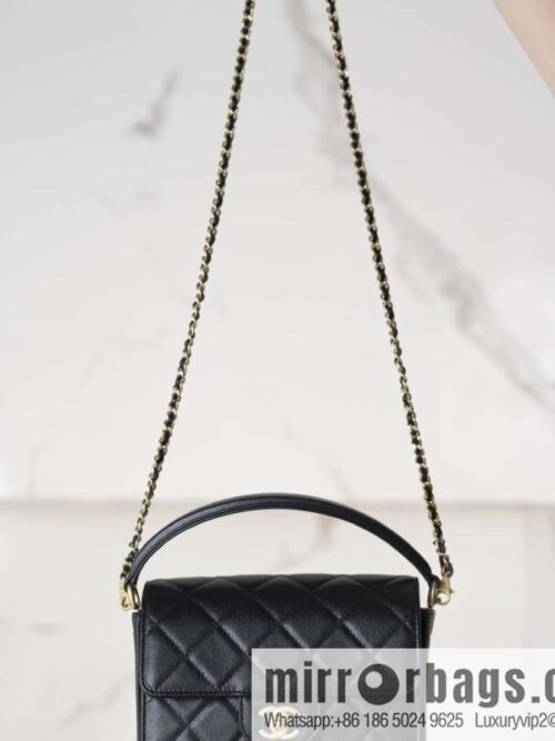 wsxc1730394410725_0-800x8001gul12jouqa142166_20250705031027.jpg 𝐂𝐇𝐀𝐍𝐄𝐋 24K CF Handle Cover Bag, Black, Small AS5165