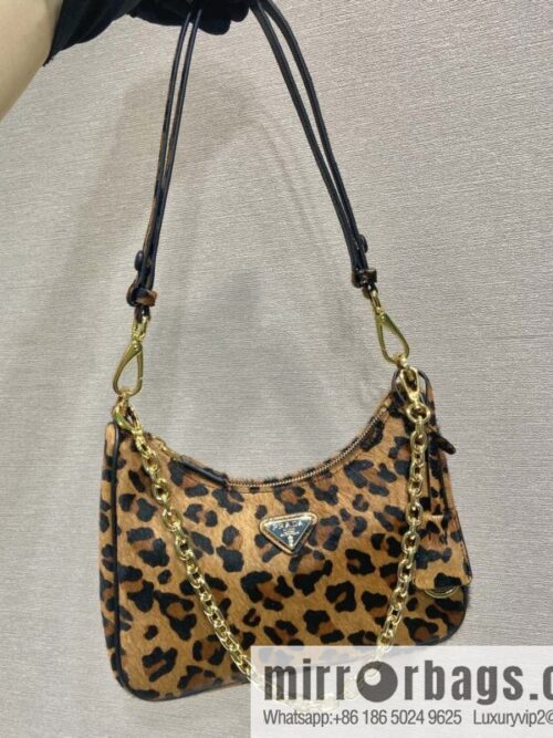 wsxc1731078339216_0-800x8002g3zwndeedd141850_20250705024239.jpg PRADA 🎉 Leopard Hobo 🎉 1 BC 194 New🎉🎉