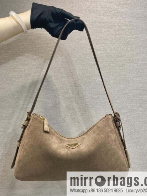 wsxc1731424299519_0-800x8001won4cbwtcx141475_20250705022528.jpg PRADA 🎉 new Aimee armpit bag 🎉 1BC229 small fleece leather🎉🎉