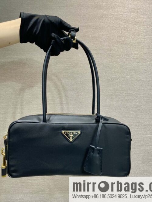 wsxc1731426127097_0-800x800pyxq1jhlk1v141338_20250705022112.jpg PRADA 🎉 new 🎉 1BB133 nylon lock bag🎉🎉