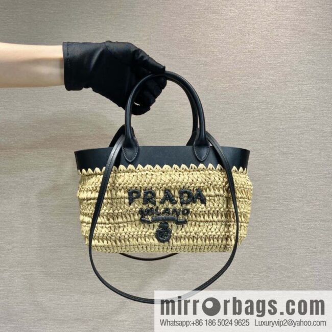 PRADA 🎉 new tote woven bag 🎉 1BG501 small🎉🎉