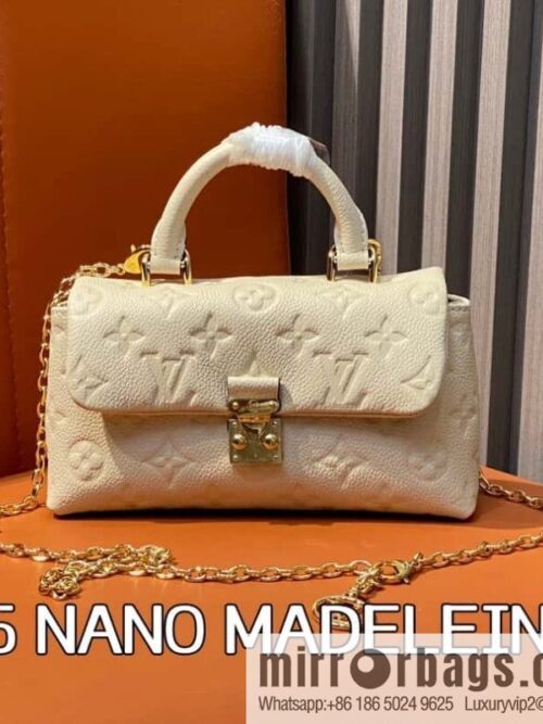 [Boutique‑grade] M12145 milky white full leather embossed, chain bag handbag series, the new NANO MADELEINE handbag of the season