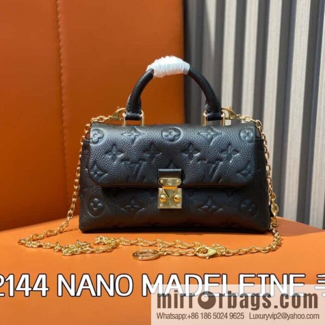 [Boutique‑grade] M12144 black full leather embossed, chain bag handbag series, the new NANO MADELEINE handbag of the season