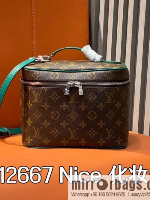 [Boutique‑grade] M12667 presbyopia green, medium cosmetic bag Nice cosmetic bag