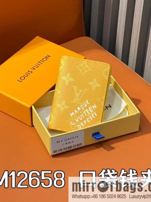 [Boutique‑grade] M12658 yellow flower silk screen printing, card bag wallet series, pocket wallet