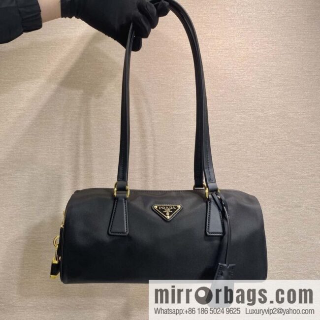 PRADA 🎉 new lock bag 🎉 1BB127 nylon cloth🎉🎉