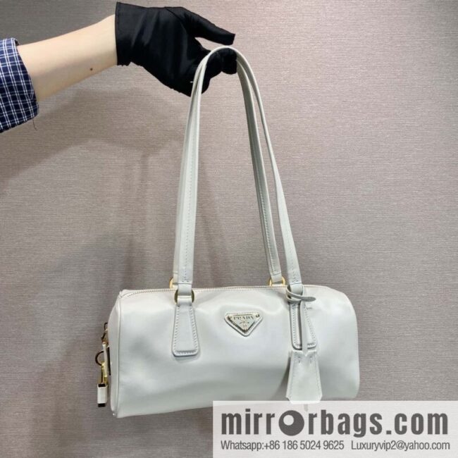 PRADA 🎉 padlock women 🎉 1BB127 new 🎉🎉 white