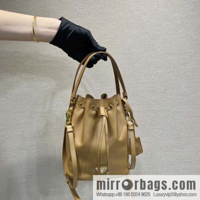 PRADA 🎉 calfskin bucket bag 🎉 1BE067 new 🎉🎉 brown
