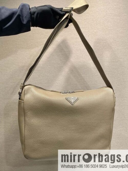wsxc1735155643021_0-800x8000cxadabl1gu126594_20250702194809.jpg PRADA 🎉 new mailman bag 🎉🎉😉 2VH182 small new color🎉🎉