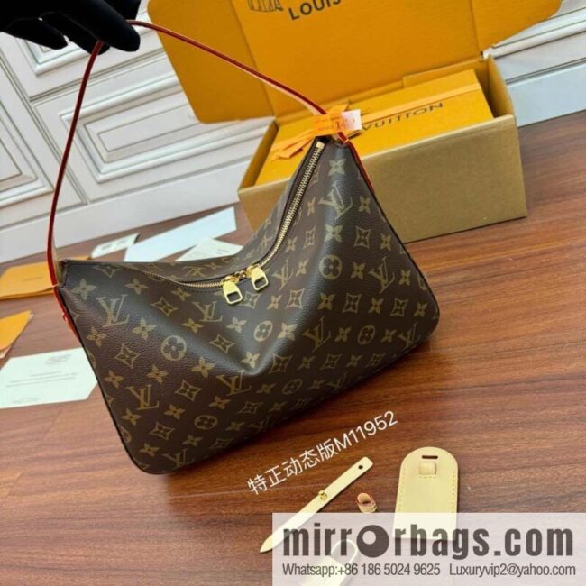 LV M11952 Slouchy PM
