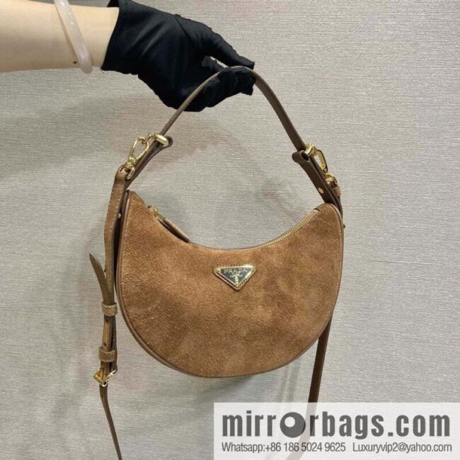 PRADA 🎉 Moon handbag 🎉 1BC194 fleece🎉🎉