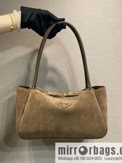 wsxc1735661424307_0-800x800rguo5kgenoz125851_20250702191641.jpg PRADA 🎉 new 🎉 1BA444 shoulder/matte leather🎉🎉