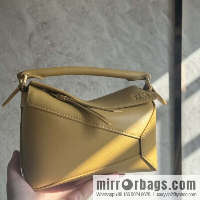 LOEWE puzzle new desert yellow 0680