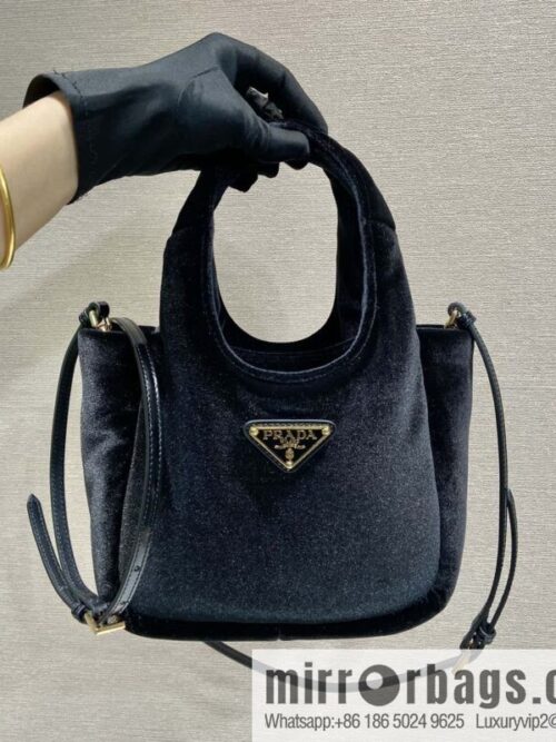 wsxc1736357995502_0-800x800gu1zpdksvut114823_20250702124011.jpg PRADA 🎉 Velvet Bucket Bag 🎉 1BA410🎉