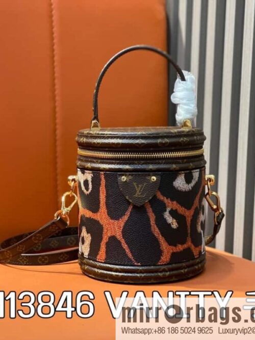 [Boutique‑grade] M13846 leopard print, drum bag, fortune bag VANITY handbag