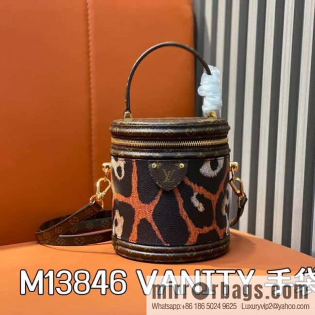 [Boutique‑grade] M13846 leopard print, drum bag, fortune bag VANITY handbag