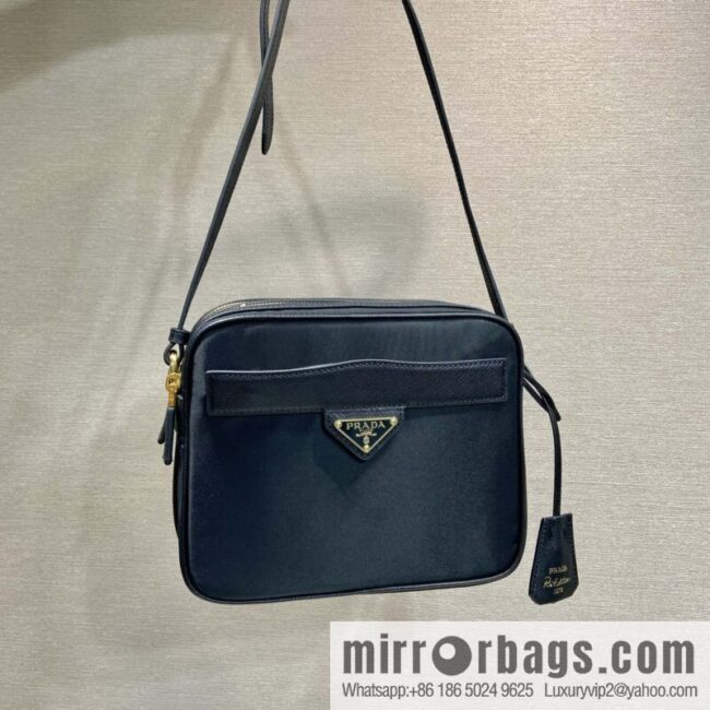 wsxc1736798081563_0-800x800xr2wfhbuysj114648_20250702123512.jpg PRADA ๐ new ๐ 1BH218 shoulder bag๐๐