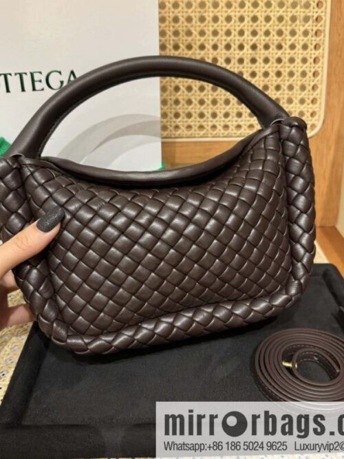 wsxc1736979362853_0-800x800vmsgnuvmvnq114400_20250702122601.jpg BV Small Cobble Handbag 805739 Chocolate Brown