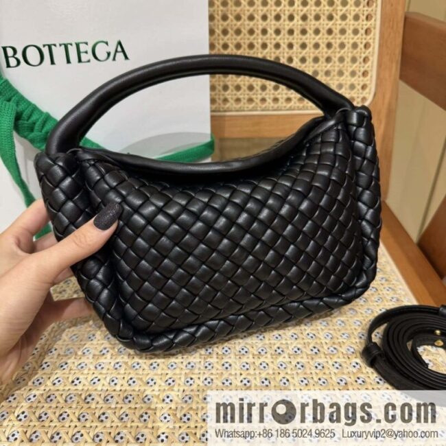 wsxc1736979606706_0-800x800qcxtzv1kxgd114348_20250702122403.jpg BV Small Cobble Handbag 805739 Black