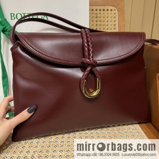 wsxc1736980231792_0-800x800bp4bn2vme3u114252_20250702121946.jpg BV Large Liberta Crossbody Bag 806034 Barolo Burgundy
