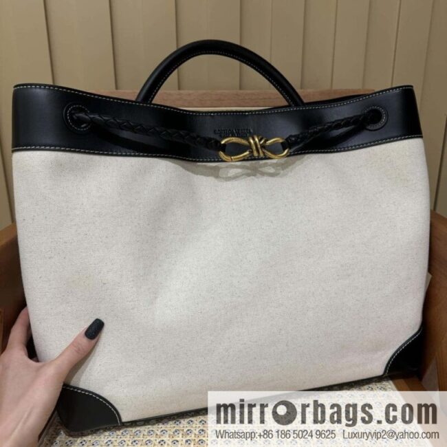 BV Large Andiamond Handbag 786194 Black Patchwork