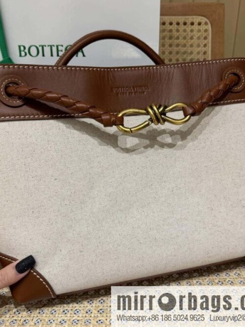 wsxc1737065225106_0-800x800aj2tycykpld113853_20250702120319.jpg BV Medium Andiamond Handbag 766016 Caramel Patchwork