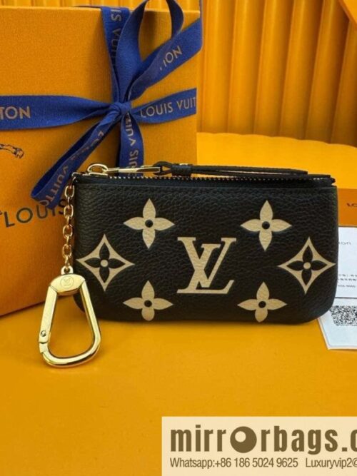 LV M80885 key case [official all-steel chip version]