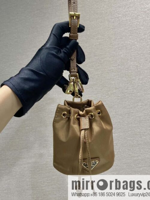 wsxc1739551838801_0-800x800xeuyrv2ogwi105032_20250702061615.jpg PRADA 🎉 mini bucket bag 🎉 1TT202 new color🎉🎉