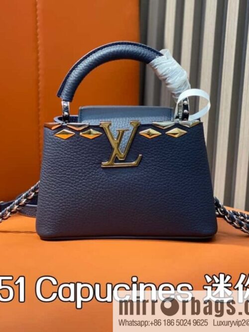 [Boutique‑grade] M12751 dark blue full leather rhombus model, full leather cap that English series, this Capucines mini handbag