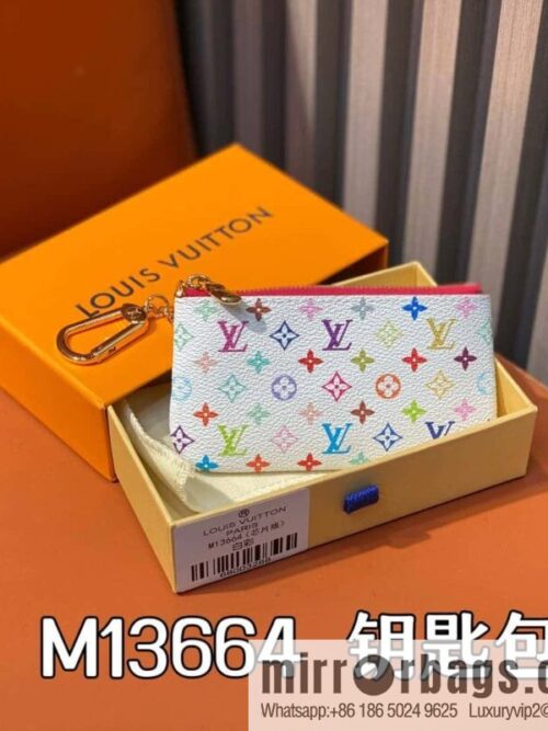 [Boutique‑grade] M13664 white color, key bag wallet series, key bag M62650 82620