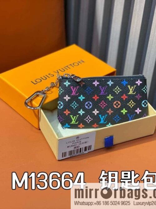 [Boutique‑grade] M13664 black color, key bag wallet series, key bag M62650 82620