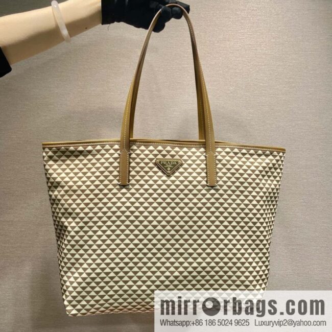PRADA 🎉 new tote bag 🎉 1BD552 new 🎉🎉 apricot