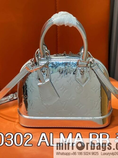[Boutique‑grade] M40302 silver patent leather M40302 water ripple shell bag series ALMA BB handbag