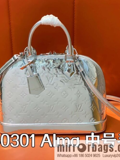 [Boutique‑grade] M40301 silver patent leather, shell bag series alma medium handbag