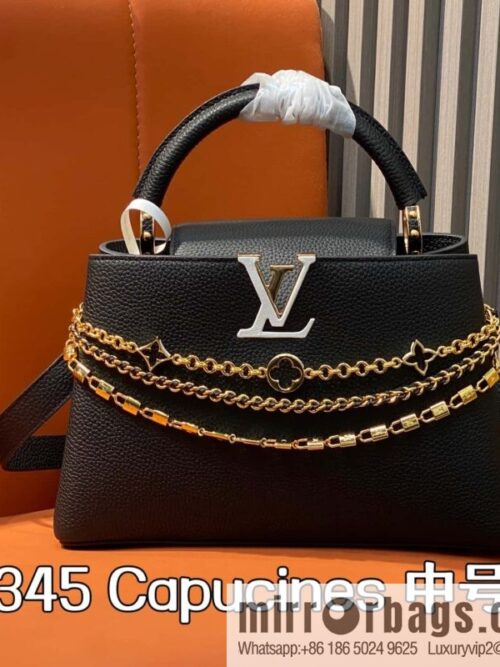 [Boutique‑grade] M12345 black full leather cap that English Capucines medium handbag