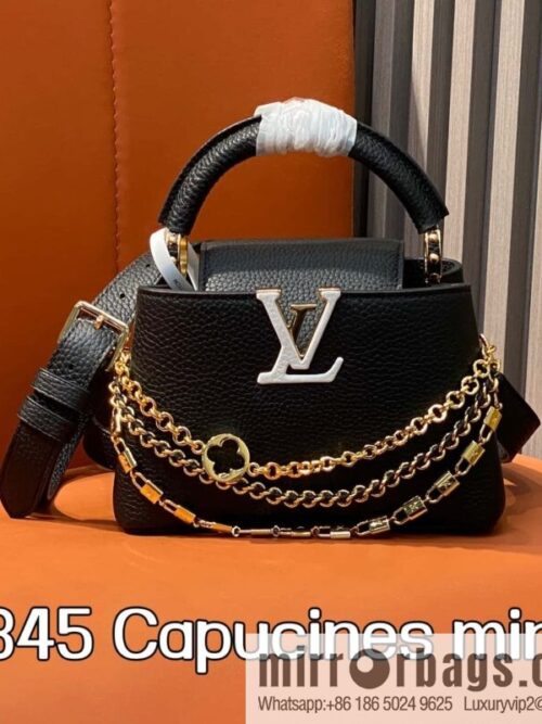 [Boutique‑grade] M12345 black full leather cap that English model, this Capucines mini handbag