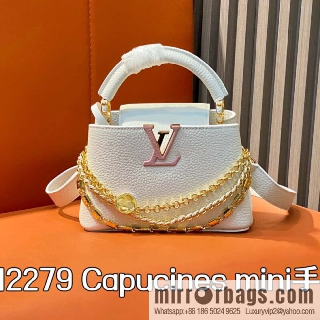 [Boutique‑grade] M12279 white full leather cap, this Capucines mini handbag