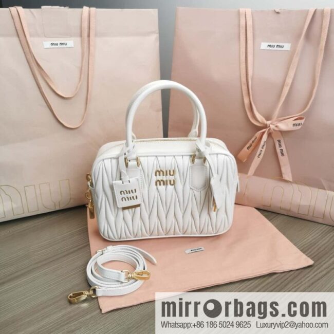 5BB124: MiuMiu\'s new too pretty bowling handbag, white Arcadie Matelassé soft sheepskin handbag