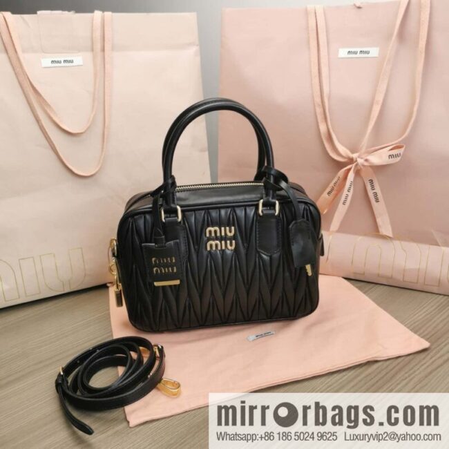 5BB124: MiuMiu\'s new too pretty bowling handbag, black Arcadie Matelassé soft sheepskin handbag