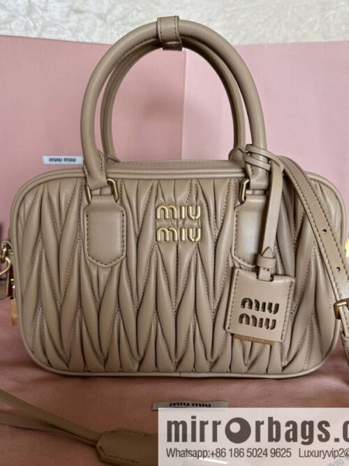 wsxc1740572116175_0-800x800cvc11e1hvlw85170_20250701213134.jpg 5BB124: MiuMiu\'s new too pretty bowling handbag, milk tea color Arcadie Matelassé soft sheepskin handbag
