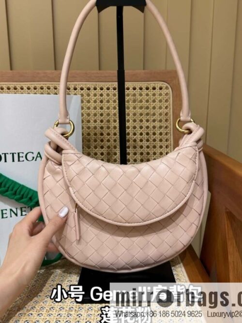 wsxc1740933841878_0-800x800xjox43fikz284823_20250701212044.jpg BV Small Gemelli Shoulder Backpack 776764 Lotus Powder