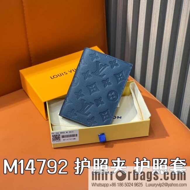 [Premium‑quality] M14792 dark blue, full leather embossed passport holder, passport holder, passport cover