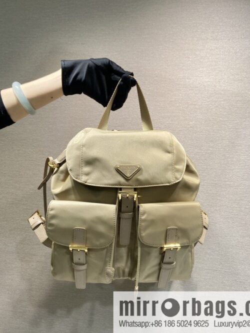 wsxc1751469313094_0-800x8000m51hrktas0132847_20250704192953.jpg PRADA 🎉 Gold Buckle Classic Backpack 🎉 1BZ677 Gold Hardware 🎉🎉 Apricot